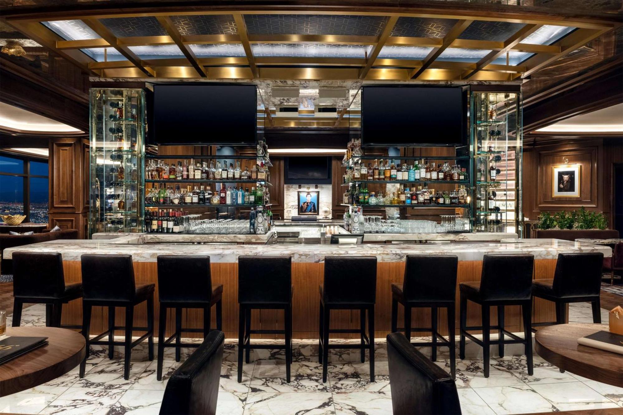 Conrad Las Vegas At Resorts World Kültér fotó The bar at the lounge