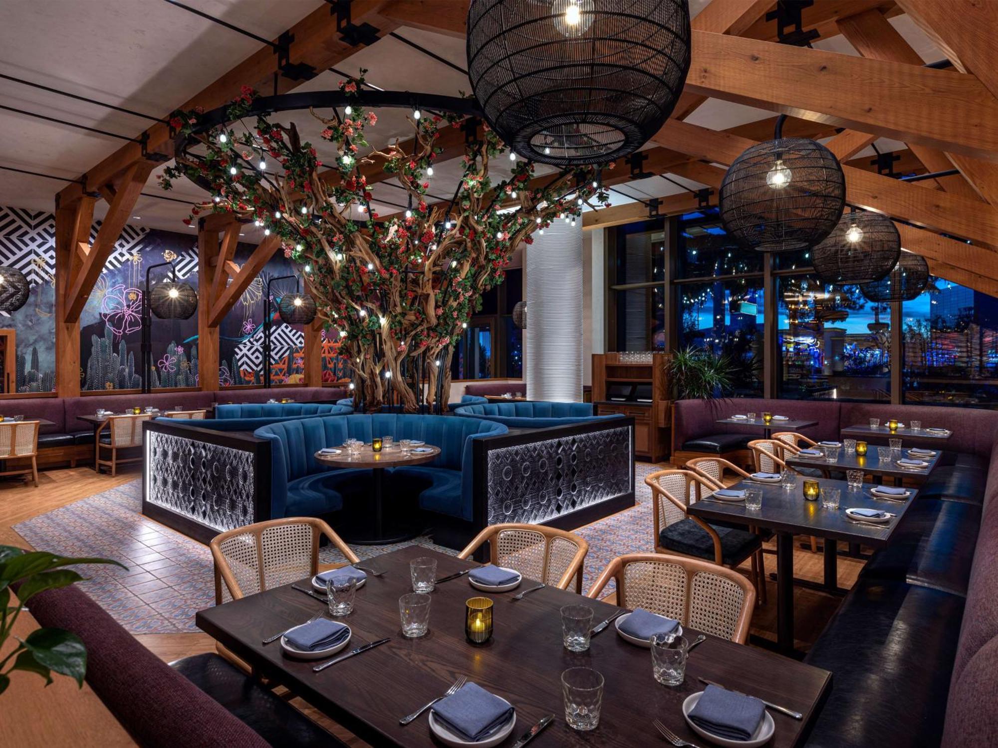 Conrad Las Vegas At Resorts World Kültér fotó The interior of the restaurant