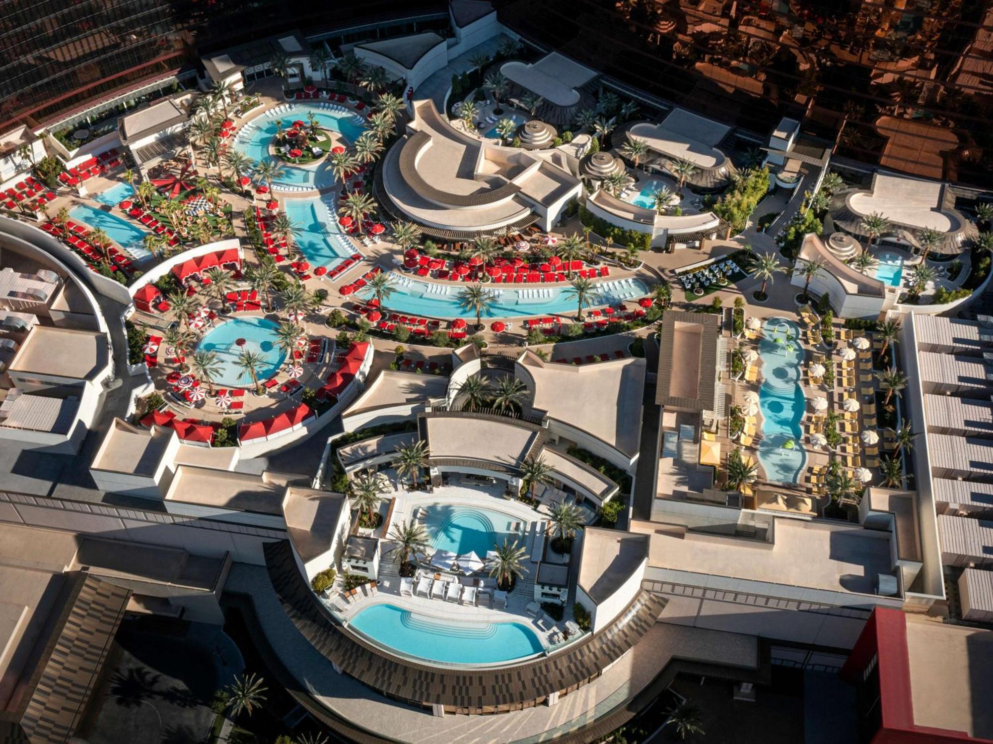 Conrad Las Vegas At Resorts World Kültér fotó Model of the complex